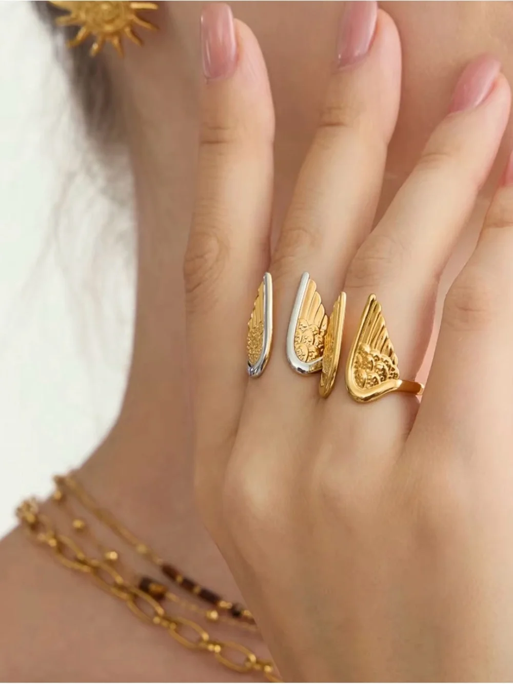 Vintage 18K Gold-Plated Stainless Steel Angel Wings Adjustable Hypoallergenic